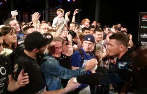 Michael Bisping meets the fans at the open workouts